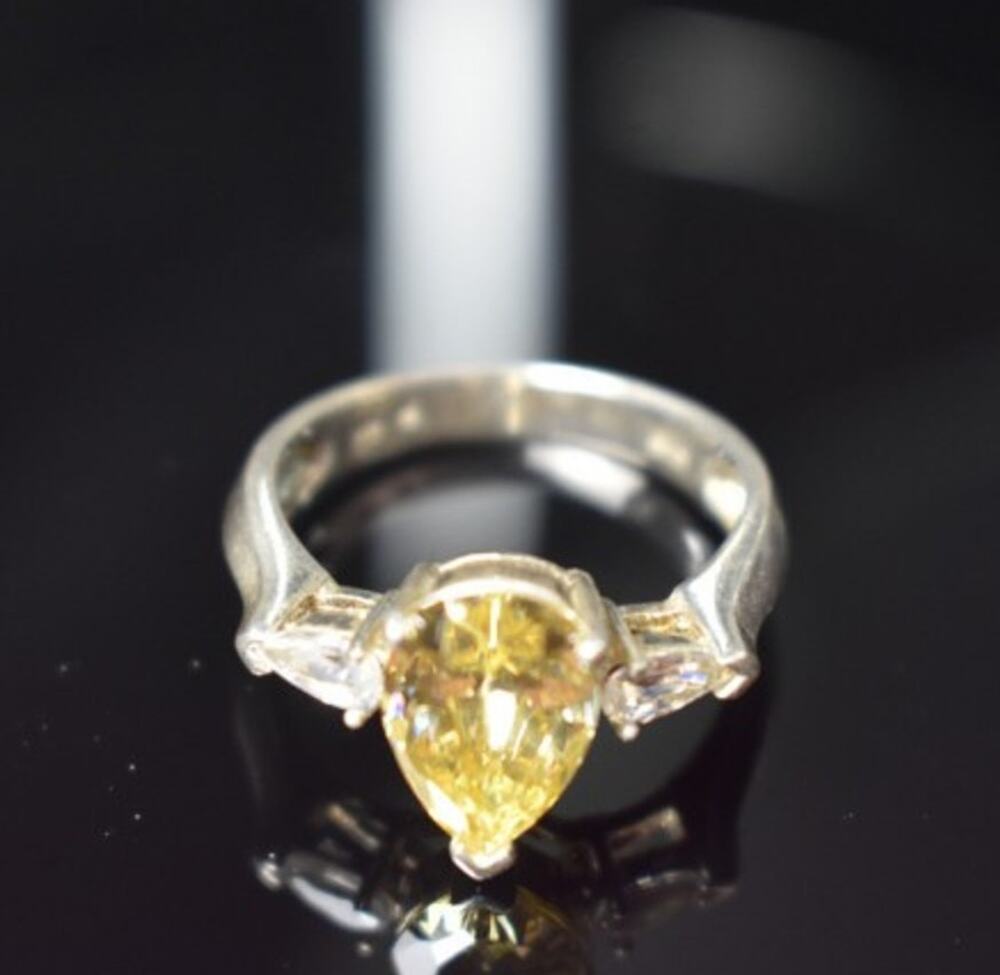925 Sterling Silver Yellow CZ Ring Size 10.5